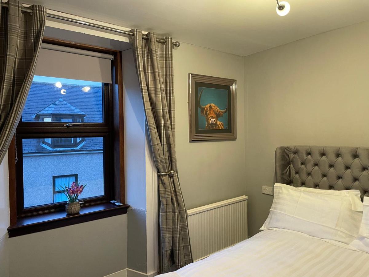 Commercial Hotel Insch Eksteriør billede