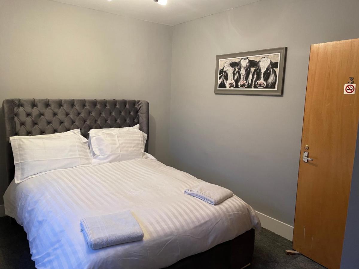 Commercial Hotel Insch Eksteriør billede